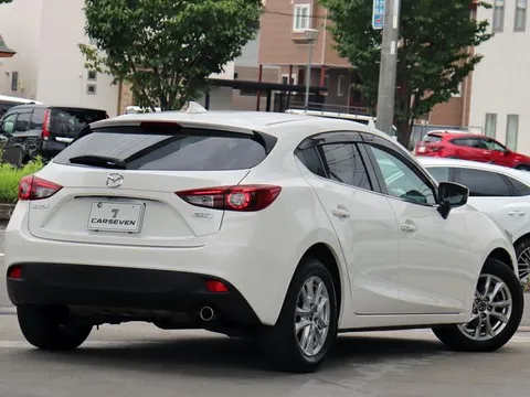 Mazda Axela Sport