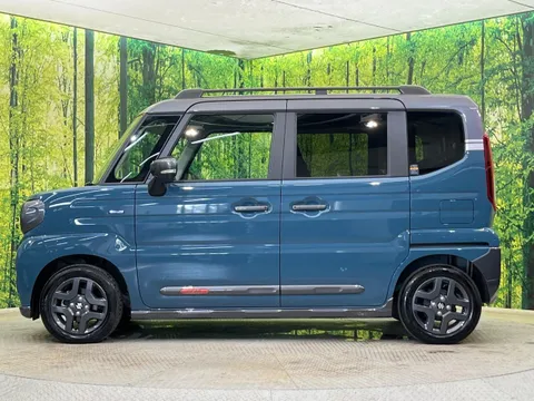 Suzuki Spacia Gear