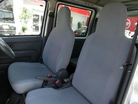 Toyota Pixis Van