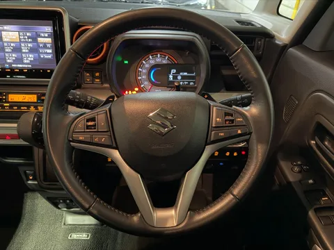Suzuki Spacia Gear