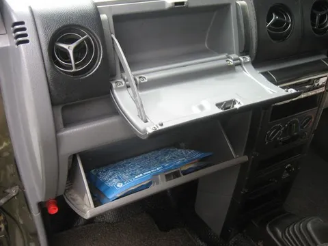 Daihatsu Naked