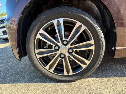 Daihatsu Move Conte