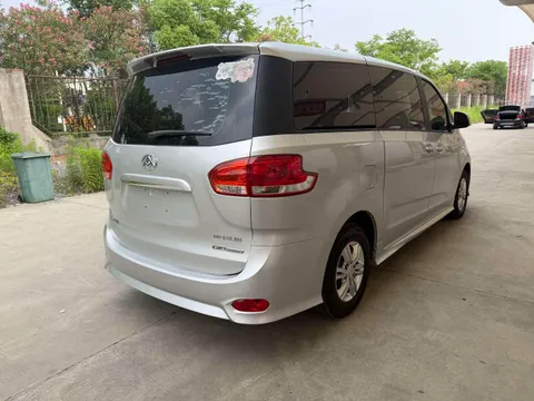 Maxus G10