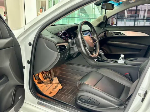 Cadillac ATS-L