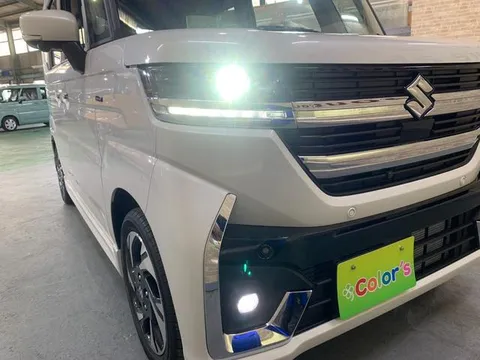 Suzuki Spacia Custom
