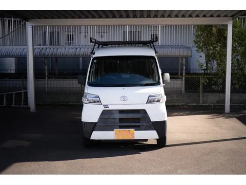 Toyota Pixis Van
