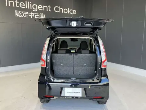 Mitsubishi eK Custom