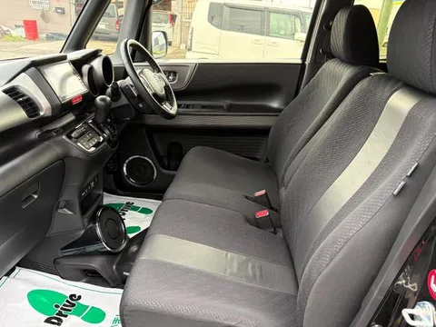 Honda N-BOX Slash