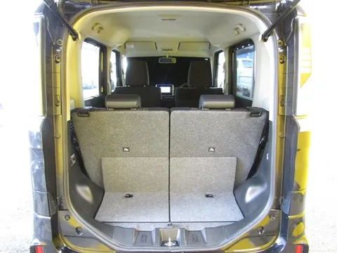 Suzuki Spacia Custom
