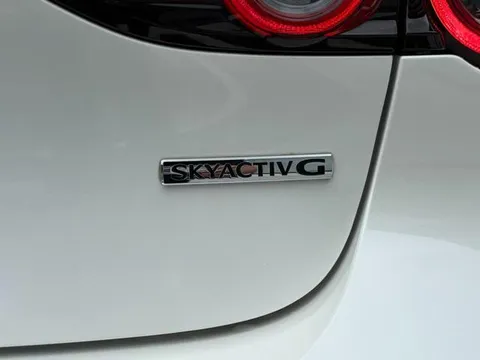 Mazda MAZDA3 Fastback