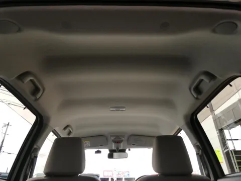 Daihatsu Mira Tocot