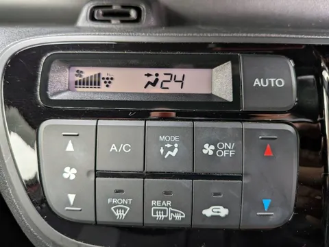 Honda N-BOX Slash