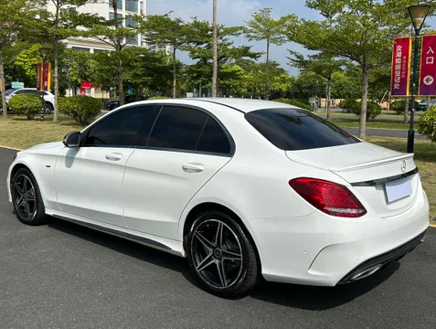 Mercedes-Benz C-Class