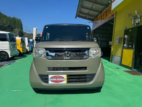 Honda N-BOX Slash