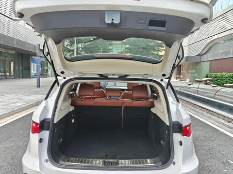 Zotye T700