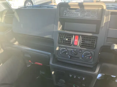 Nissan Clipper Truck