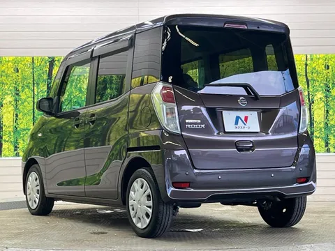 Nissan Dayz Roox