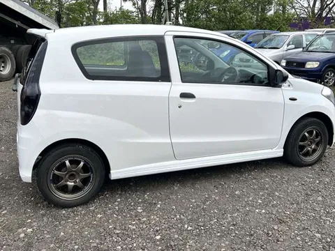 Daihatsu Mira