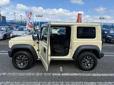Suzuki Jimny Sierra