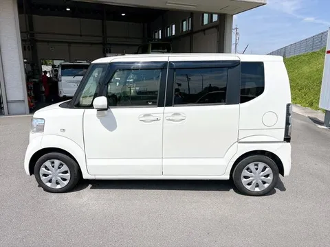 Honda N-BOX Plus