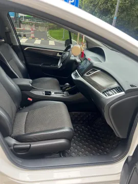 Honda Jade