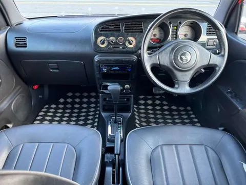 Daihatsu Mira Gino