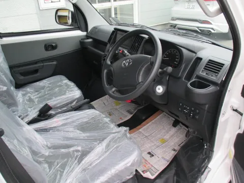 Toyota TownAce Van