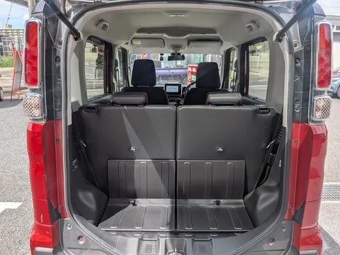 Suzuki Spacia Gear