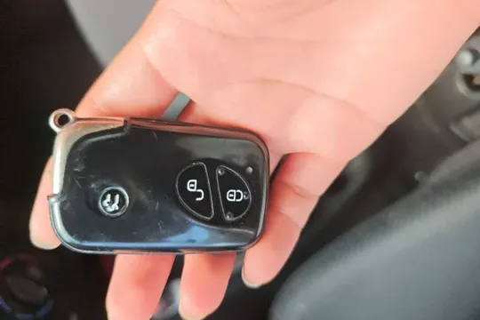 BYD F0