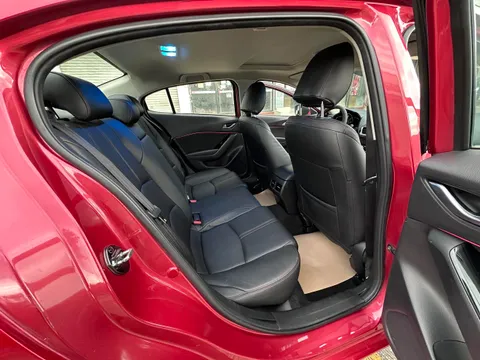Mazda Mazda 3