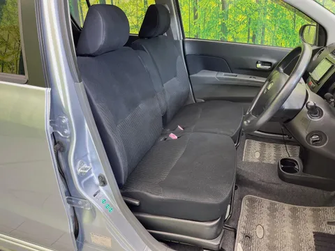 Daihatsu Mira Custom