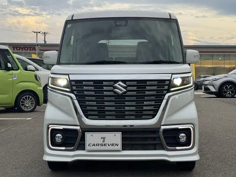 Suzuki Spacia Custom