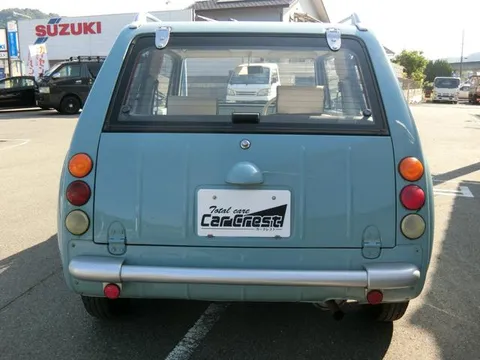 Nissan Pao