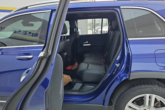 Mercedes-Benz Mercedes-Benz GLB