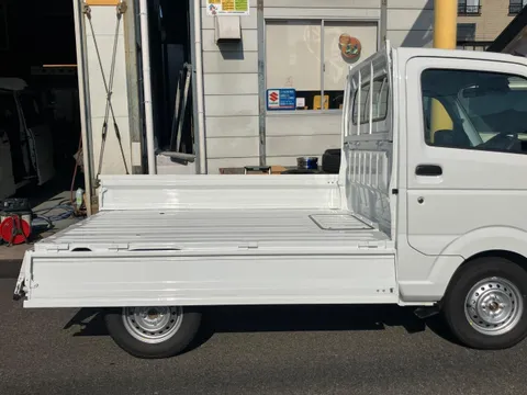 Nissan Clipper Truck