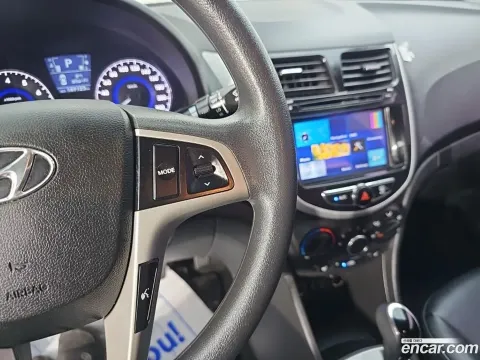 Hyundai Accent