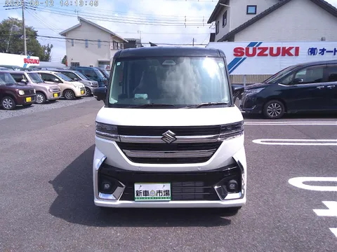 Suzuki Spacia