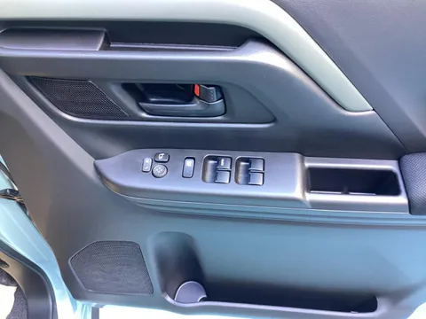 Suzuki Spacia Gear