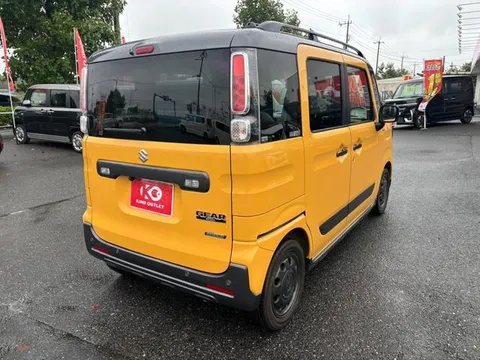 Suzuki Spacia Gear