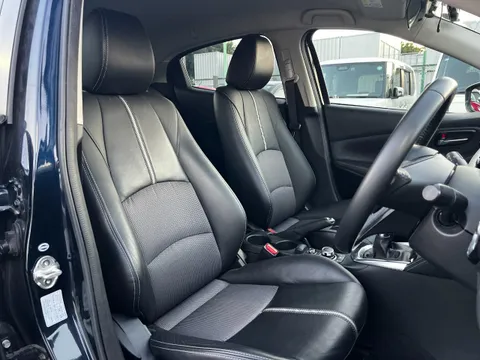 Mazda Mazda2 (Demio)