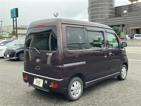 Daihatsu Atrai Wagon