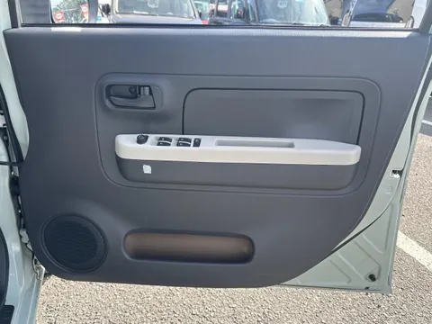 Daihatsu Mira Tocot
