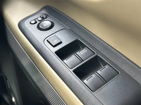 Honda N-BOX Slash