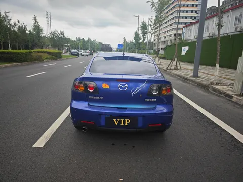 Mazda Mazda 3