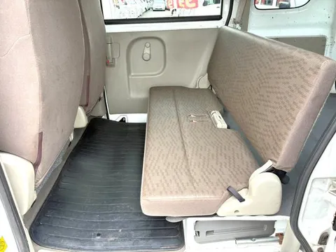 Nissan Clipper