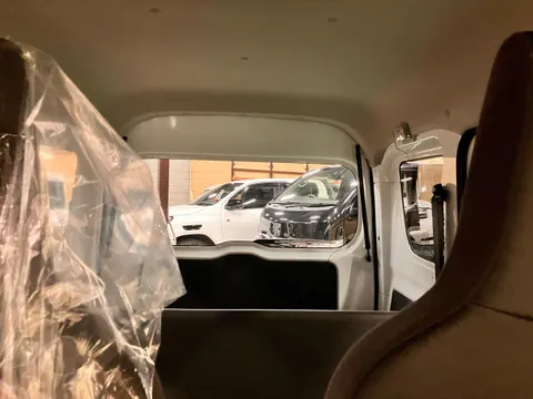 Nissan Clipper Van