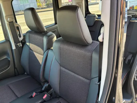Suzuki Spacia Custom