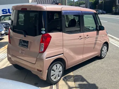 Mitsubishi eK Space
