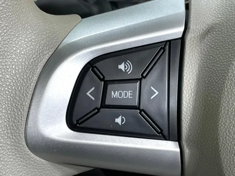 Daihatsu Mira Tocot