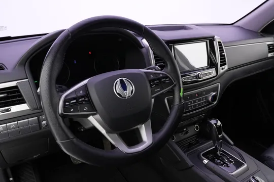 SsangYong Rexton Sports